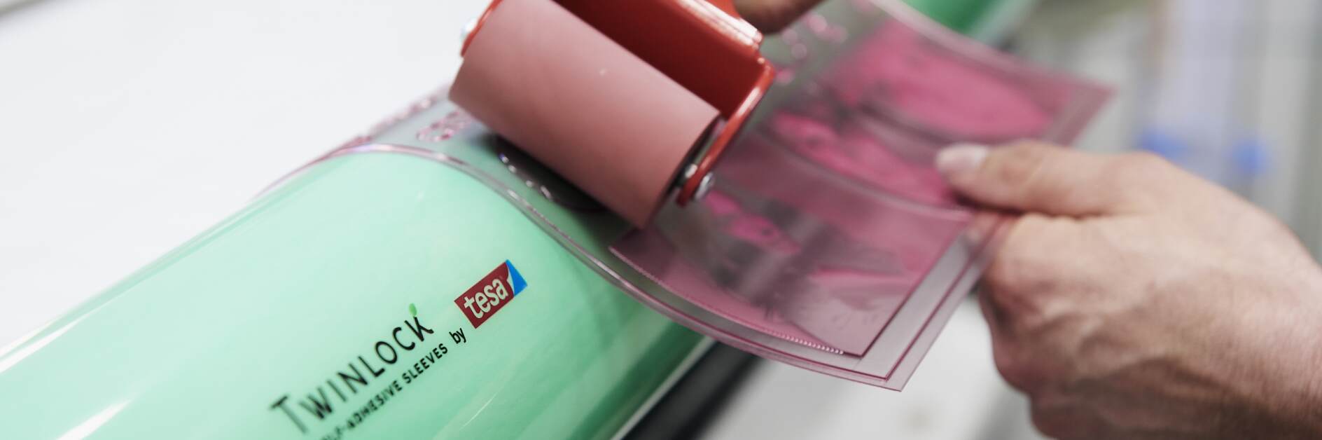 tesa Germany；Inside tesa Magazine；Polymount International 总部；荷兰；由 Marcus Koppen 提供照片；2018 年 4 月，最终修订版